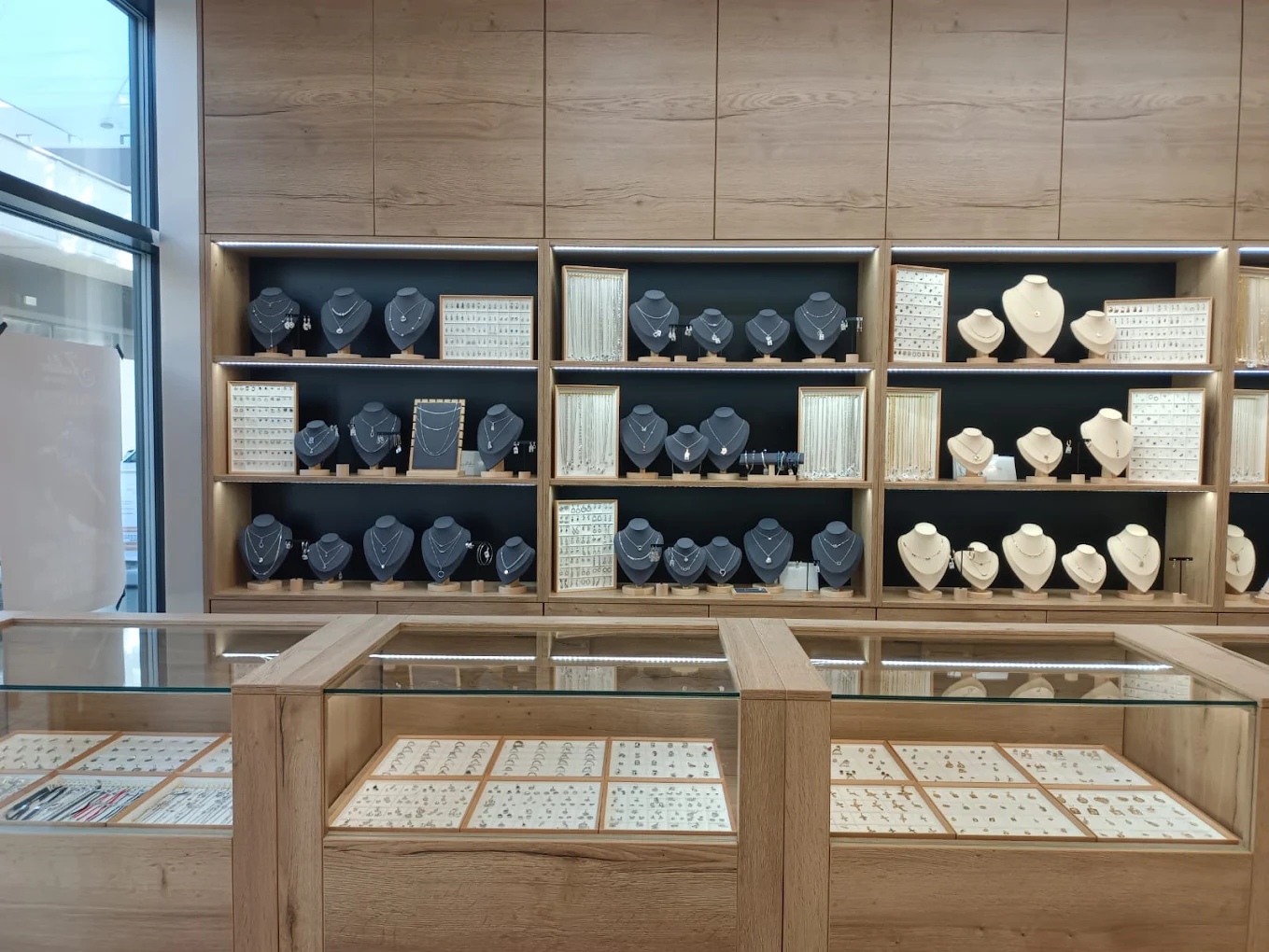 Salon Jubiler Skorupski Przyrów – zdjęcie wnętrza